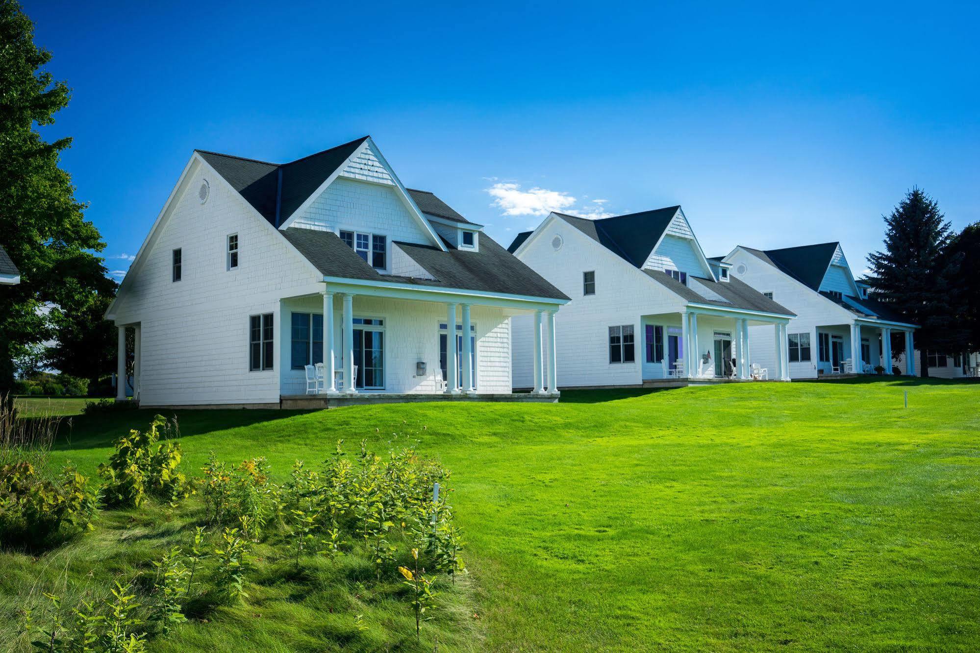 Cottages At Bay Harbor Петоскі Екстер'єр фото